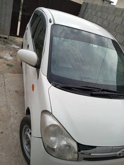 Daihatsu Mira 2012