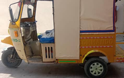 Cng Rickshaw