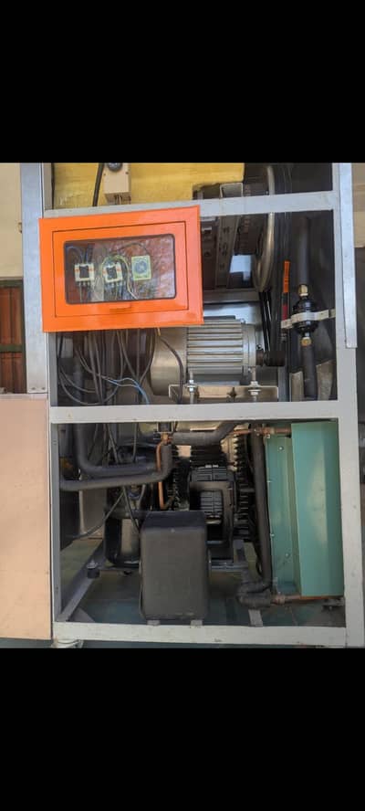commercial ice cream machine in best condition for sale.