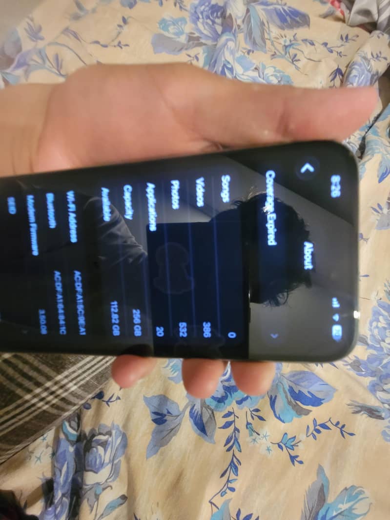 Apple iPhone 15 Pro Max 0