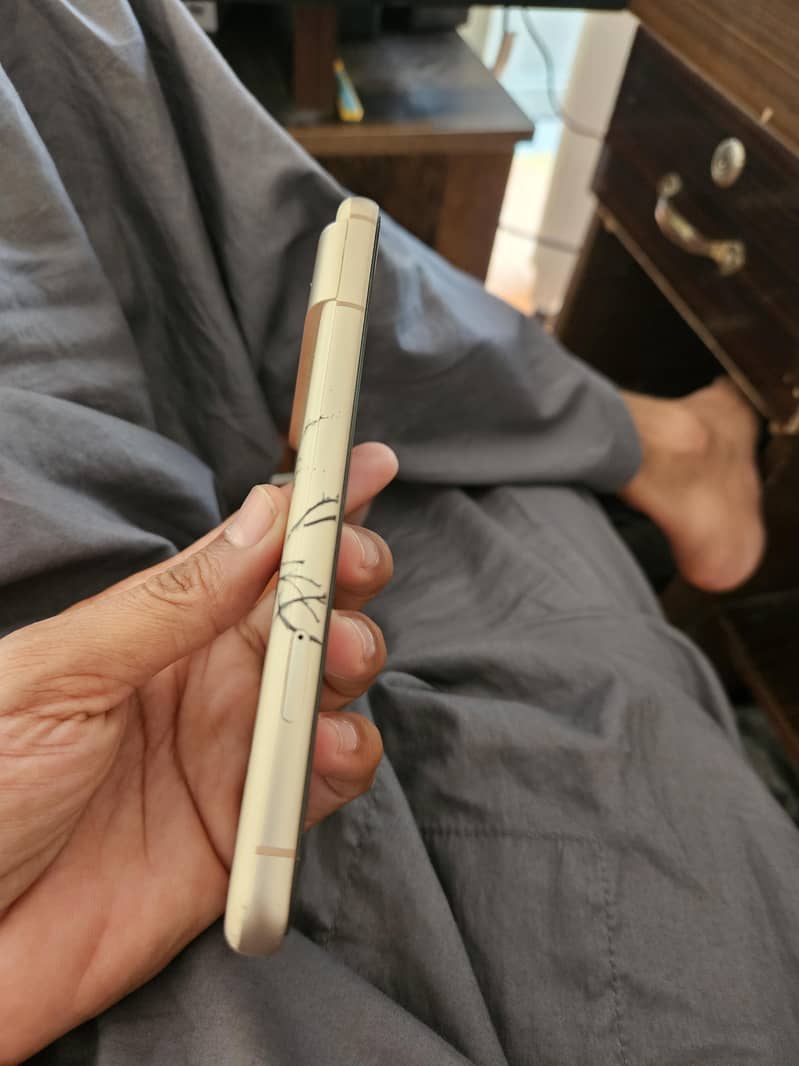 Google Pixel 8 1