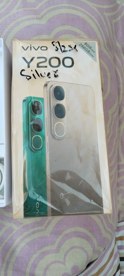 Vivo Y200