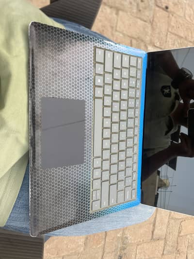 Microsoft laptop all ok good condition 7.7 genration