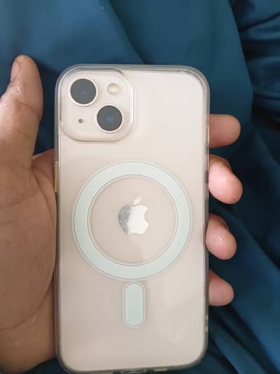 Apple iPhone 13