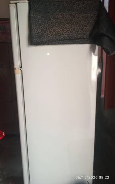 Dawlance refrigerator for sale. Condition 10/10.