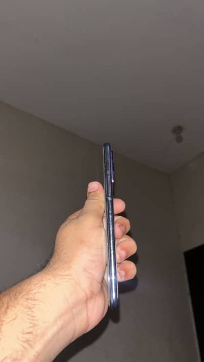 Vivo V21e