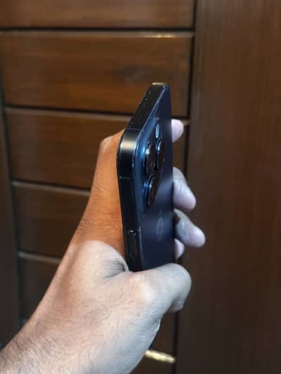 Apple iPhone 15 Pro