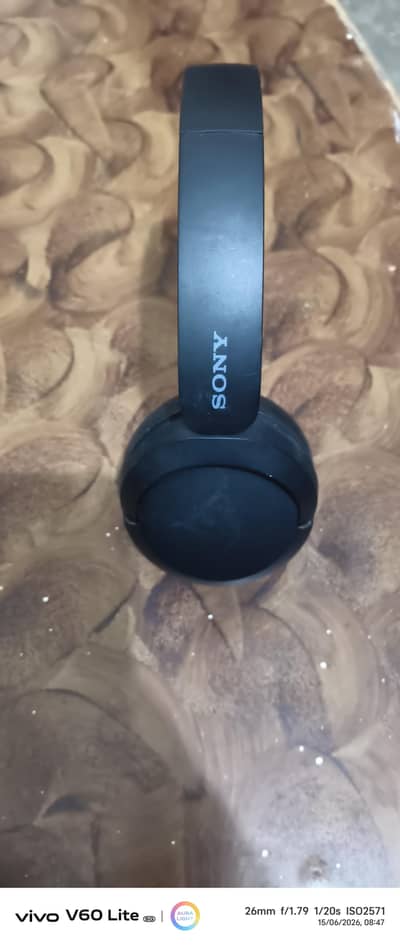 sony headphones  10/10 condition
