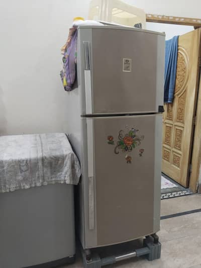 dawlance refrigerator