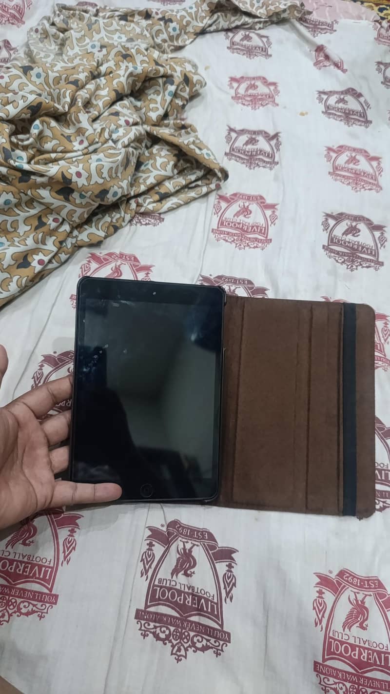 apple iPad 2