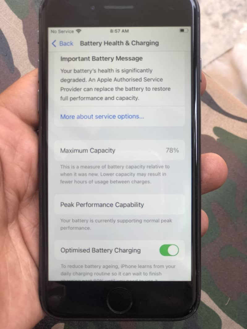 Apple iPhone 8 0