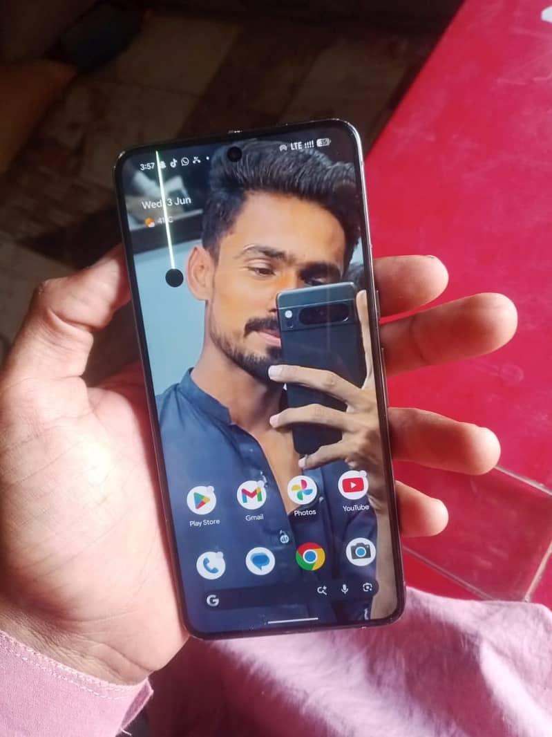 Google Pixel 8 Pro 1