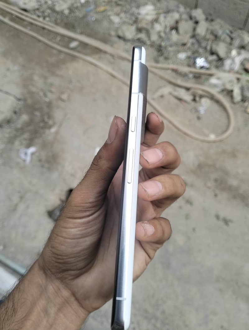 Google Pixel 7 Pro 2