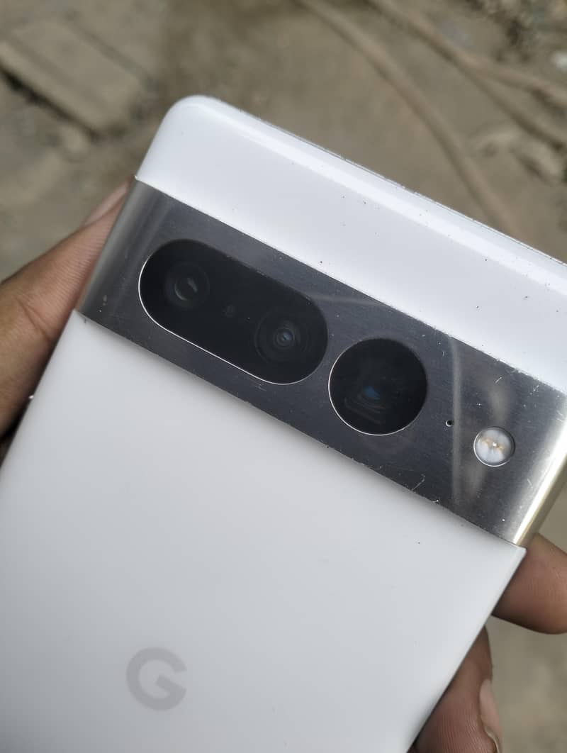 Google Pixel 7 Pro 4
