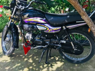 bike for sale contact at 03169645122