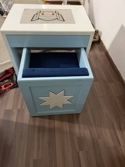 Signal beds pair with drawers n study tables matching