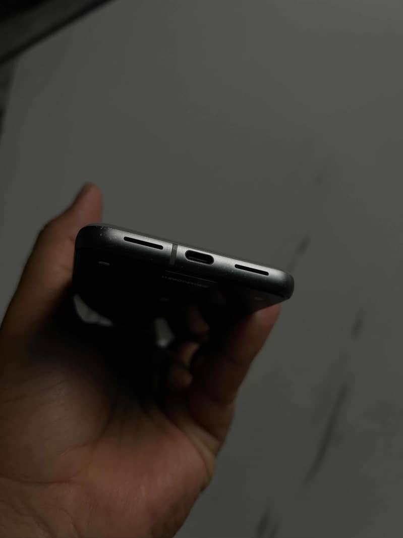 Google Pixel 8 3