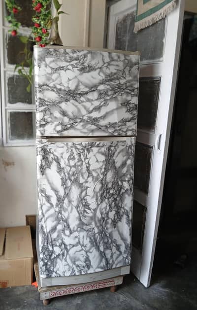 Dawlance Refrigerator for Sale – Good Condition 