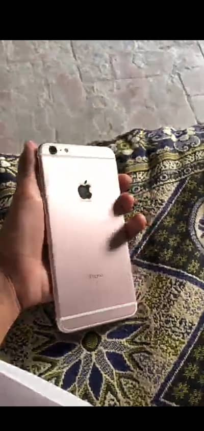Apple iPhone 6S Plus