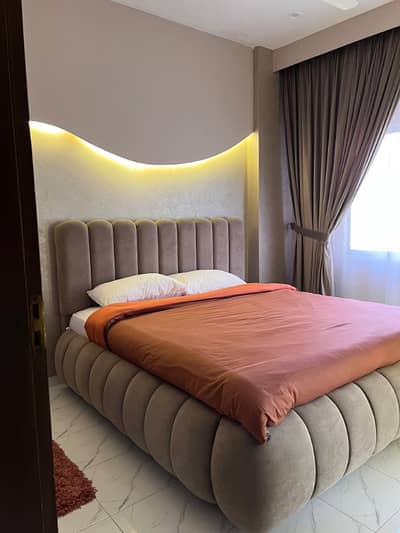 Flat for rent 1bed ROM full furnished apartments safe and scour 100%coupe allow