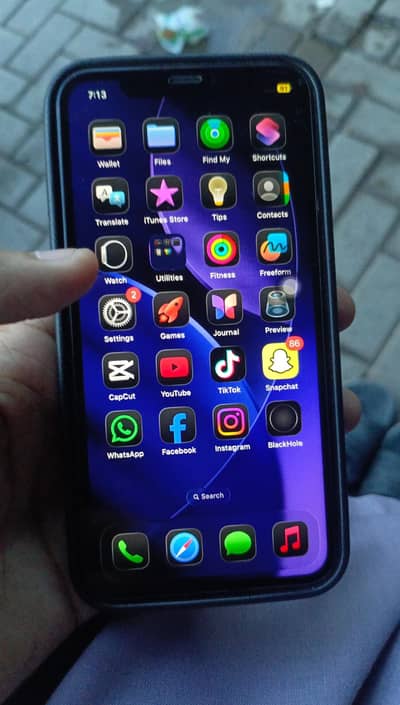 Apple iPhone 11