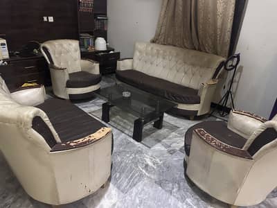 7 seater sofa with table