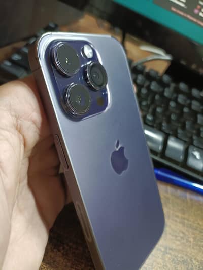 Apple iPhone 14 Pro jv