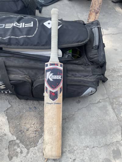 KNOCK SPORTS PLAYER EDITION BAT