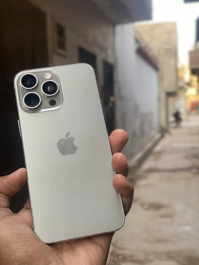 Apple iPhone 15 Pro Max
