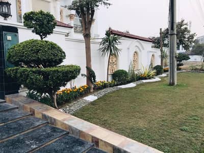2 Kanal house Available for rent in Valencia Town Lahore