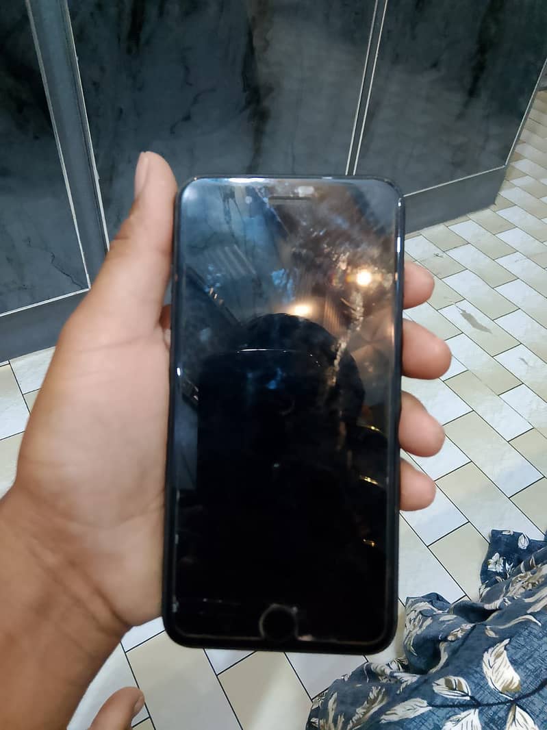 iPhone 7Plus 4