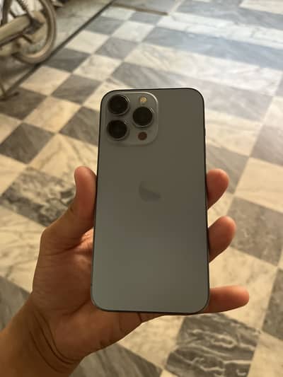 Apple iPhone 13 Pro