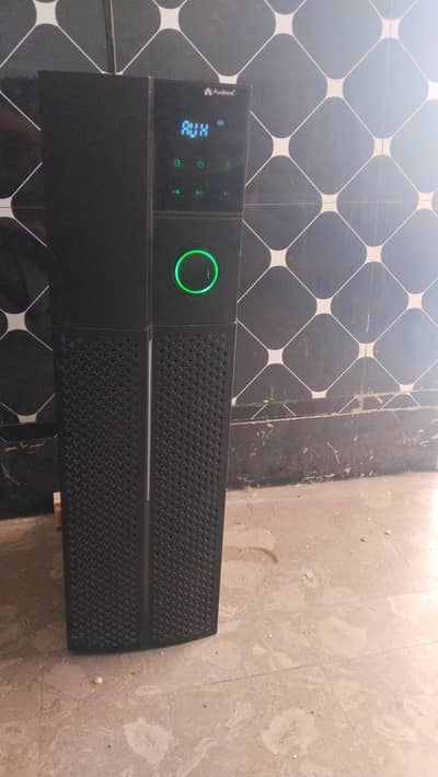 Large speaker