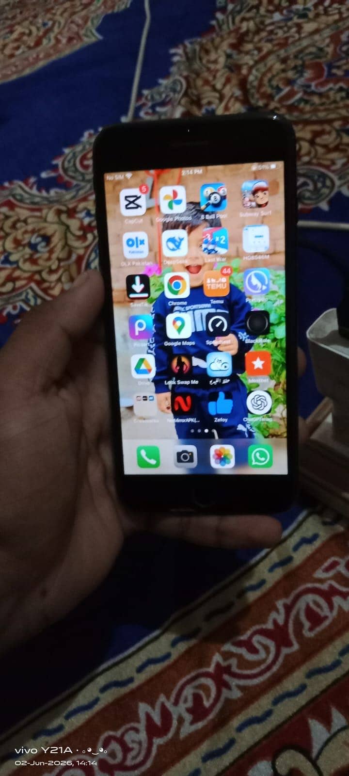 Apple iPhone 7 Plus 6