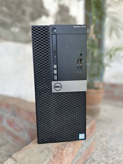 Dell Optiplex 7040 Mt | Core i7 6th Gen | Win 10 Pro 64-bit