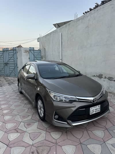 Toyota Altis Grande 1.8 cvt 2014