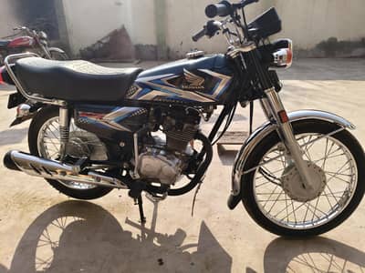 CG 125 Bilkul Fresh Hai 0,3,0,1,8,3,9,5,9,8,4
