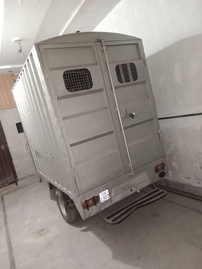 kntainer body tezraftar loader riksha Aouto cng