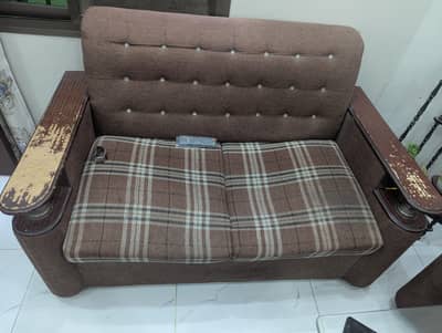 Seven seater sofa TV Trolly and Computer trolly Xpod Speaker For sale