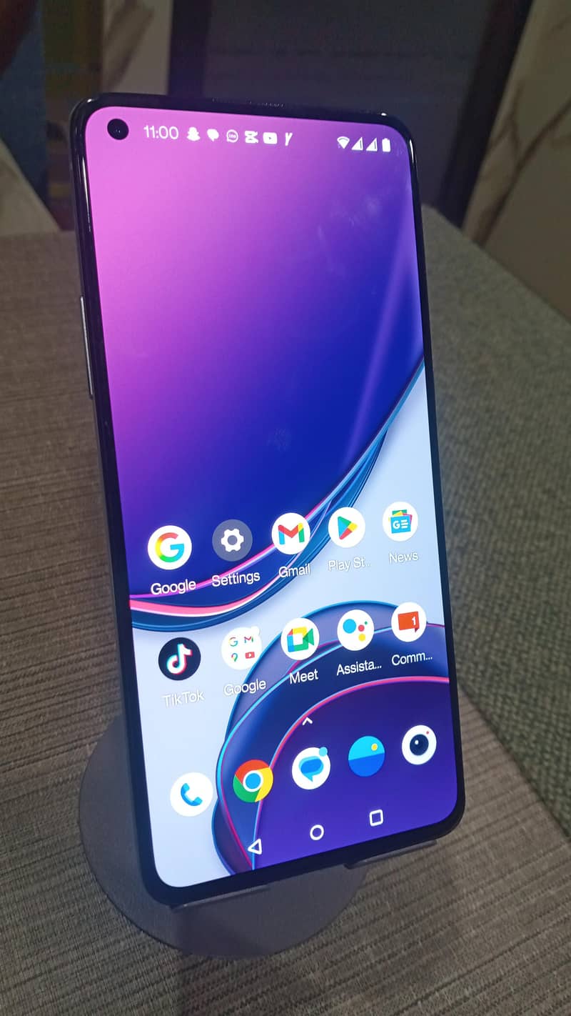 One Plus 8T 1