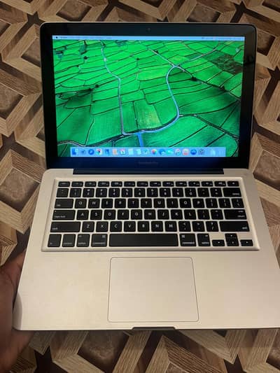 Apple MacBook Pro 2013 8GB/256GB | Perfect Condition