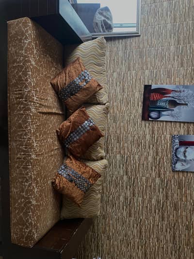 Slightly used 7seater sofa available for sale