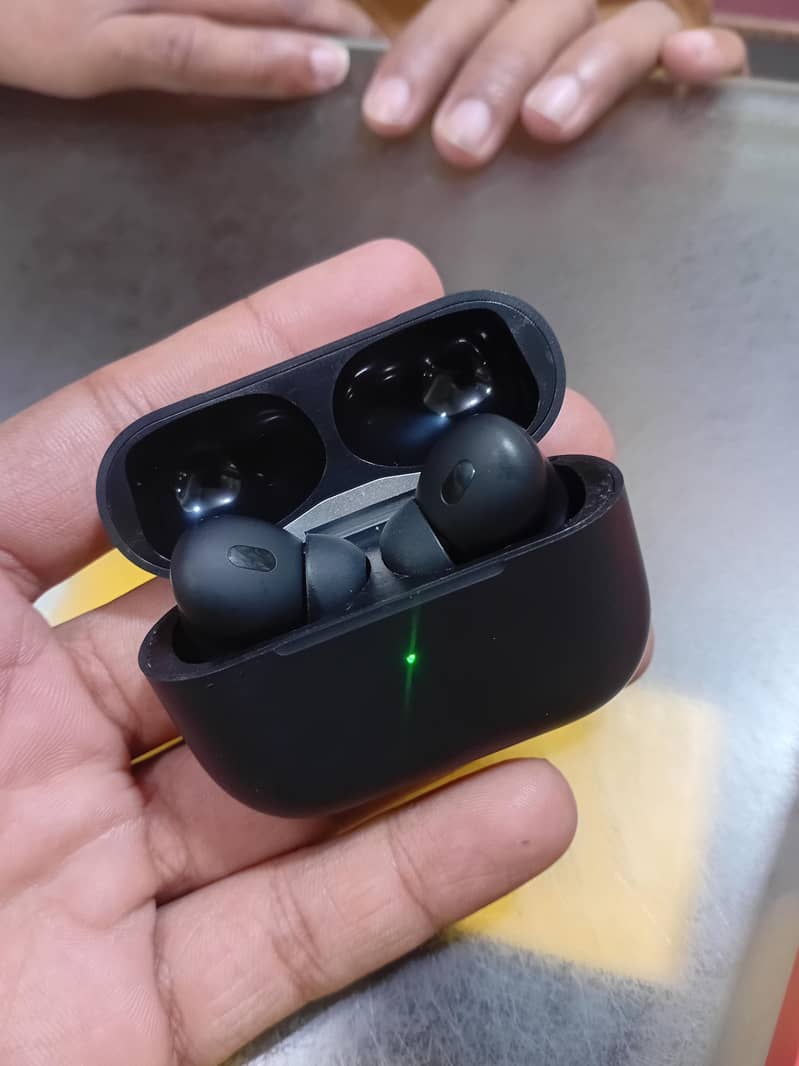 pro2 Airbuds 0