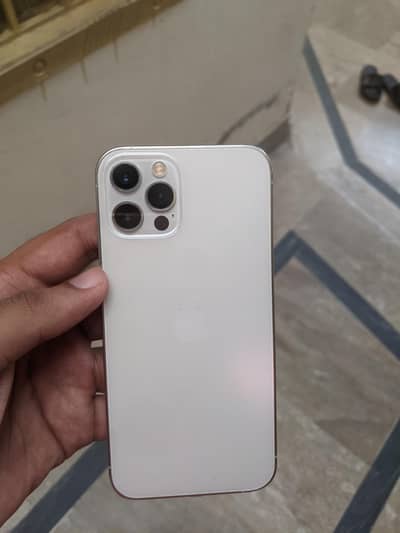 Apple iPhone 12 Pro