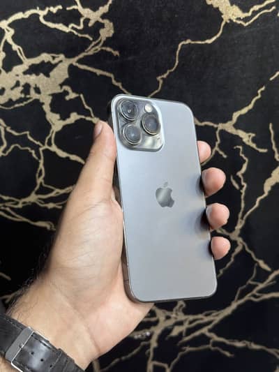Apple iPhone 13 Pro