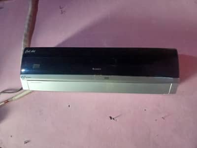 Gree 1.5 Ton J10