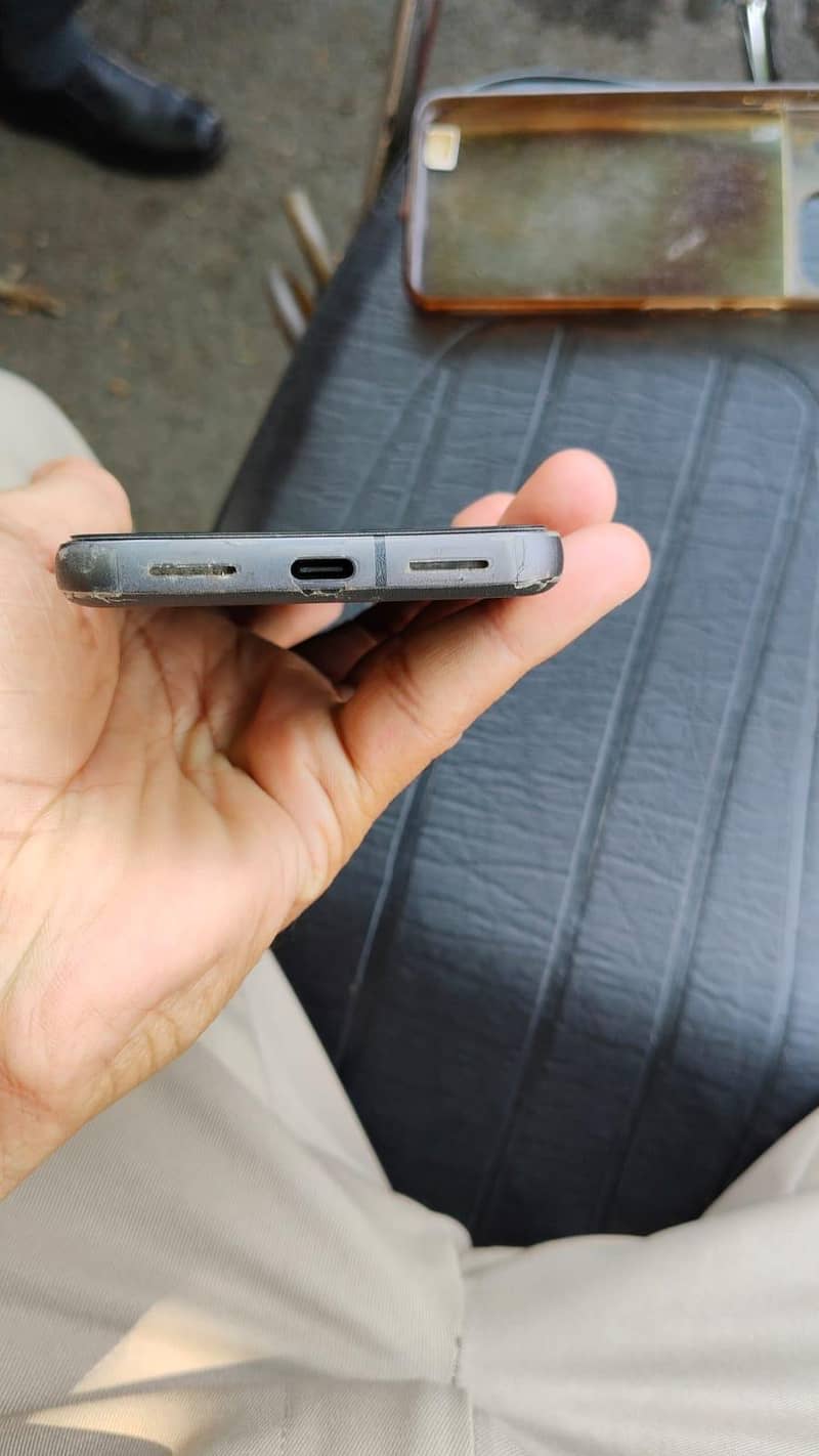 Google Pixel 8 1