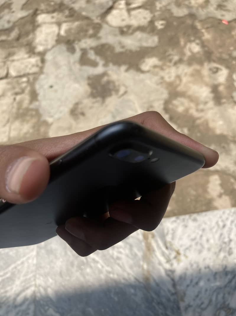 Apple iPhone 7 Plus 7