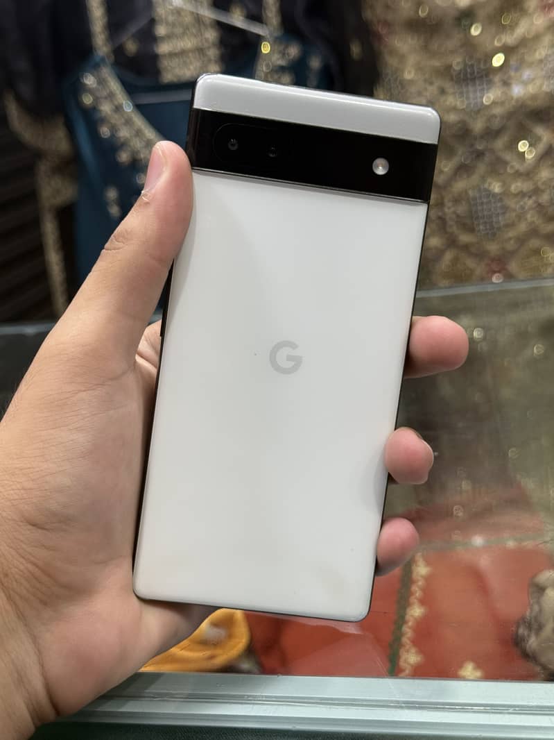Google Pixel 6a 1