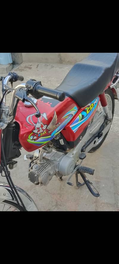 new bike hai koi Kaam nai hony wala just buy and and drive